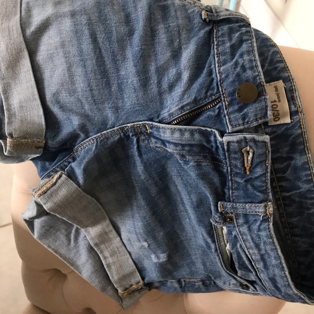 Gap Shorts Size 10/30
